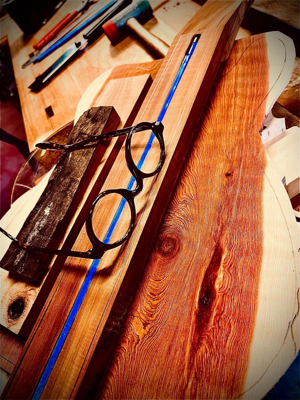 El Yapımı Gitarlar