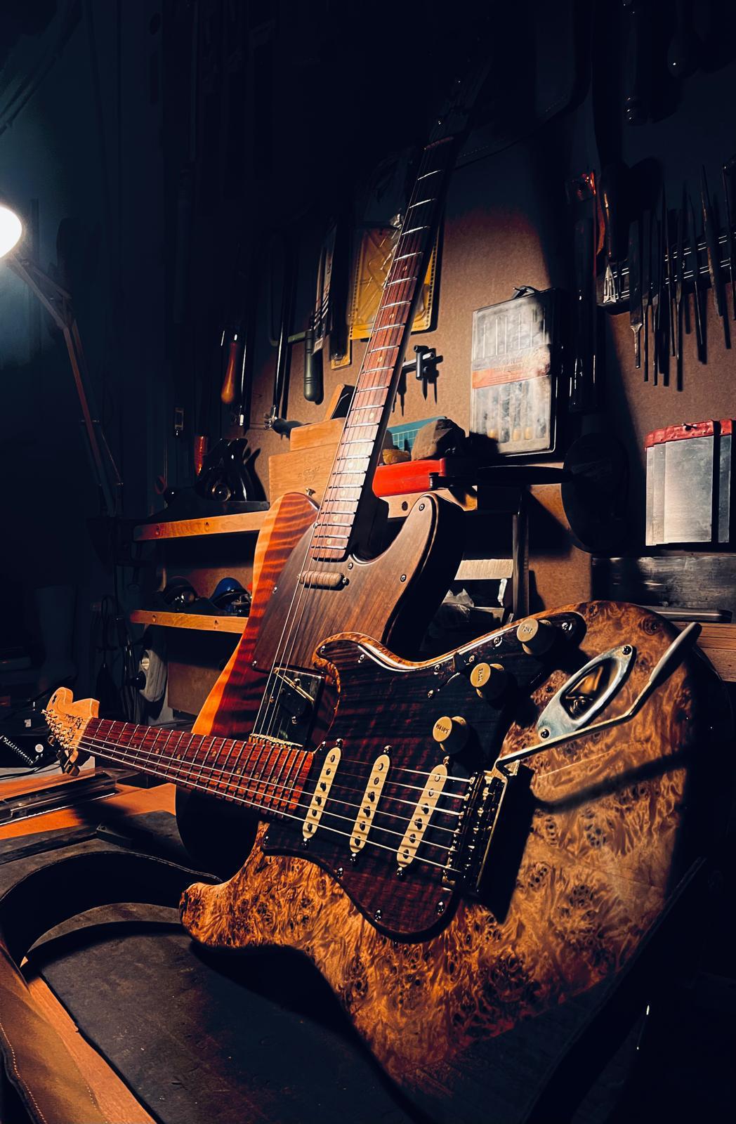 El Yapımı Gitarlar