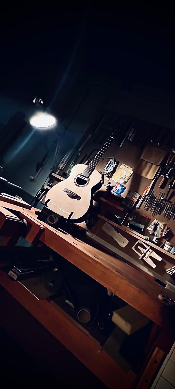 El Yapımı Gitarlar