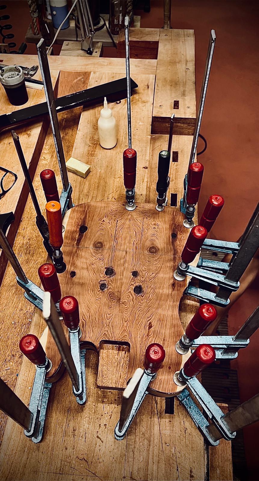 El Yapımı Gitarlar