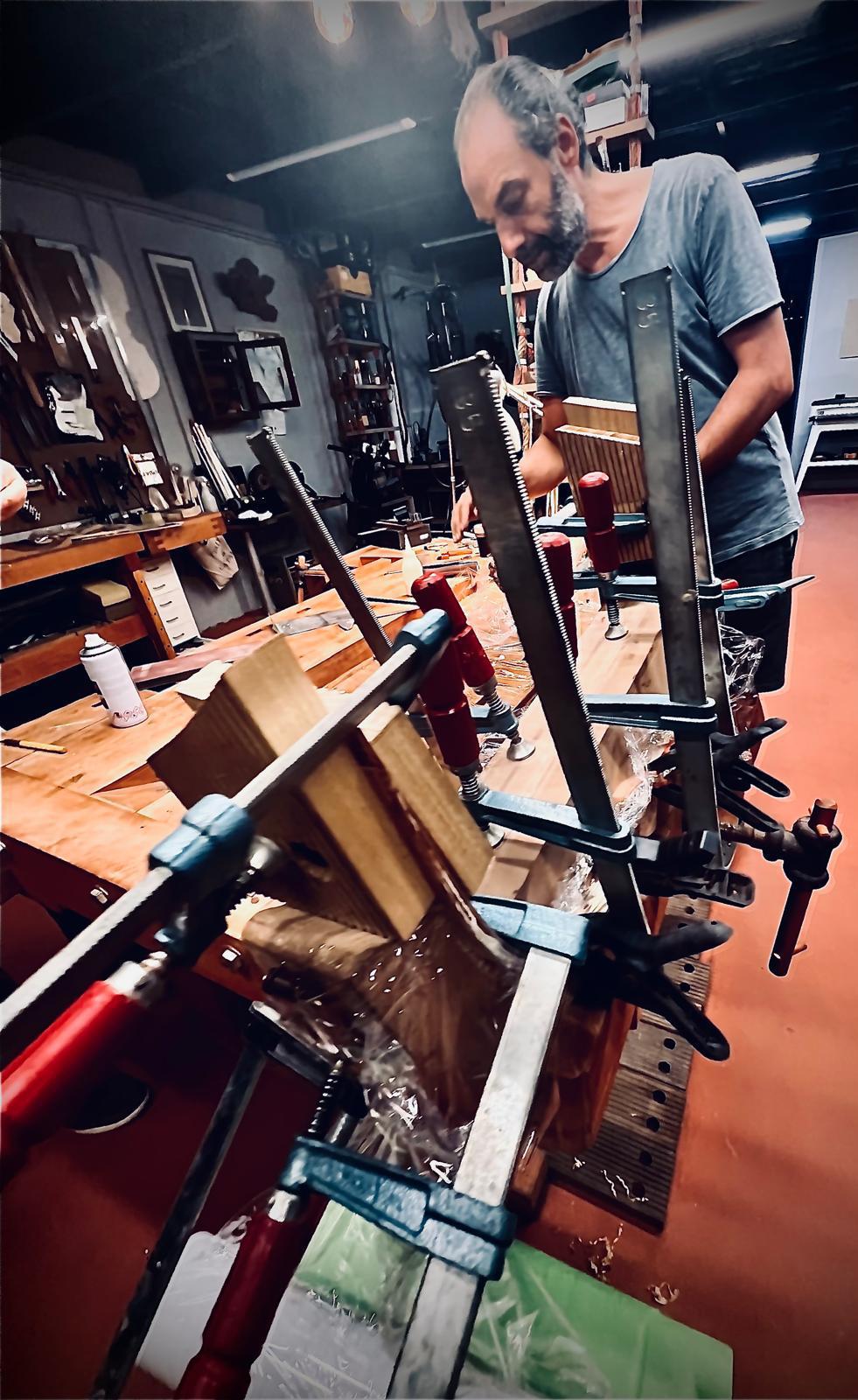 El Yapımı Gitarlar