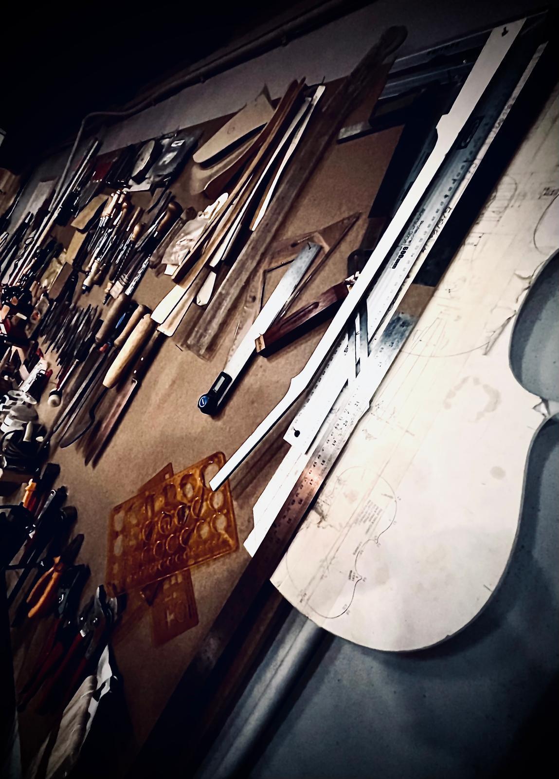 El Yapımı Gitarlar