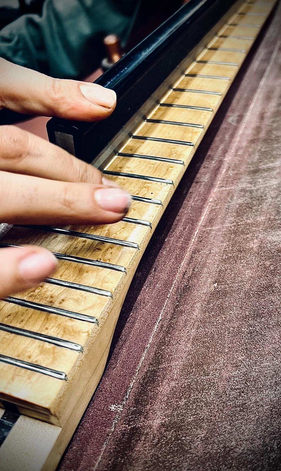 El Yapımı Gitarlar